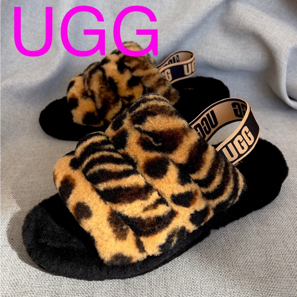 UGG  Fluff Yeah Slide sandals black and leopard size US 8